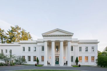 Wadsworth Mansion, Middletown, CT before wedding uplightng